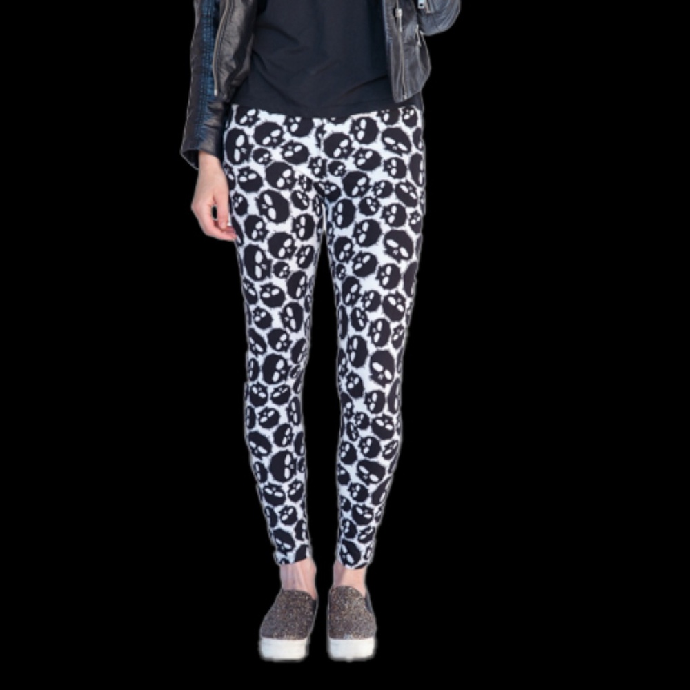Agnes & Dora Area 51 Skulls Black & White Leggings NWT in Package LARGE Dust Bag